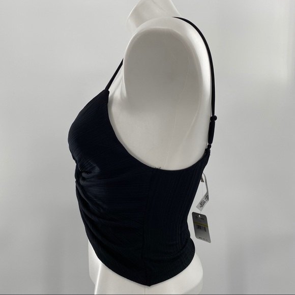 Free People NWT Call It Crop Tank Black Sleeveless Twist Front Crop Top Med New - Picture 3 of 7